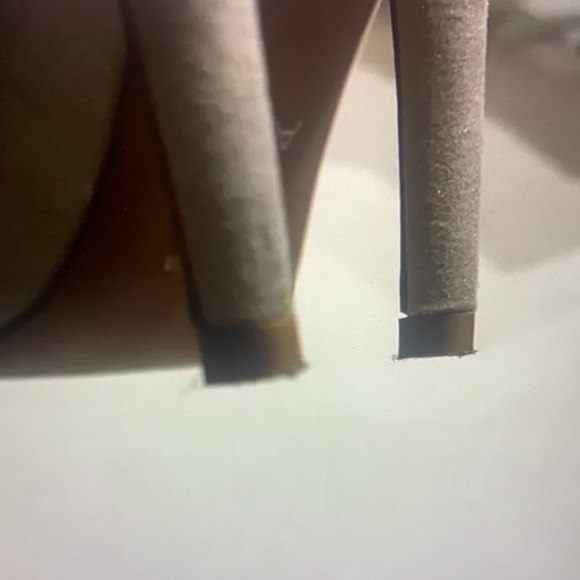 Elegant Beige and Silver Women's Heels - Picture 2 of 2